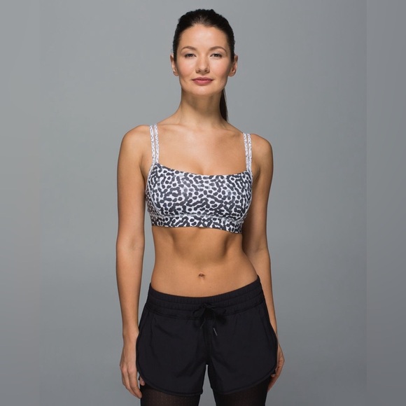 Lululemon Straight Up Bra Ace Spot White Black/Dottie Dash | EUC!!🖤 - Picture 4 of 9